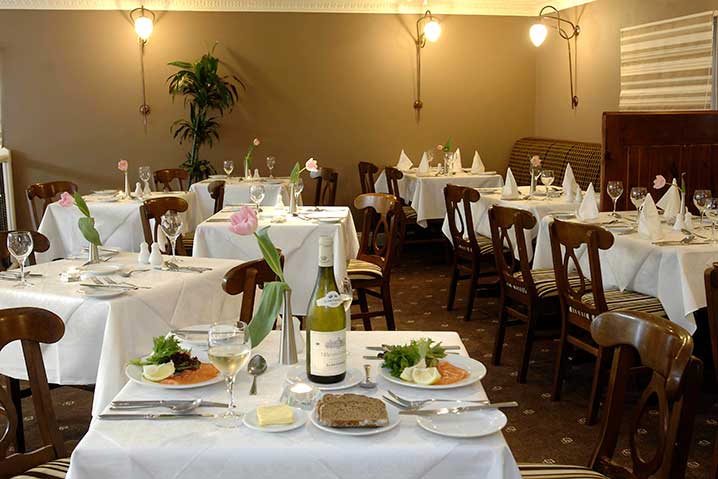 killarney court hotel restaurant